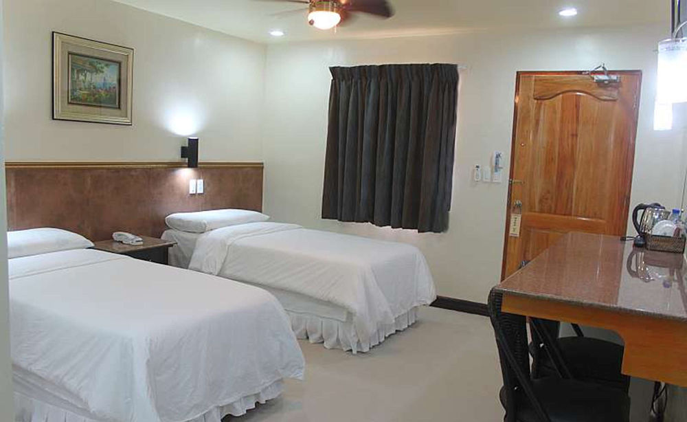 Lost Horizon Dive Resort Annex Panglao Exterior foto